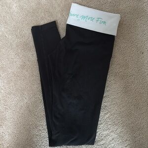 VICTORIA'S SECRET Leggings size S